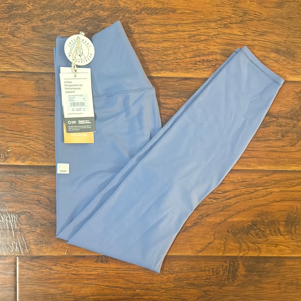 Vuori-  AllTheFeels Legging in Blue Quartz